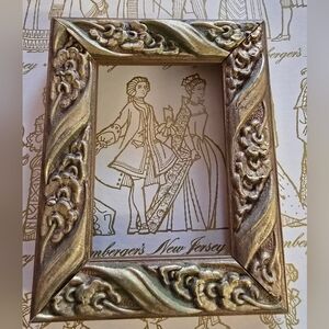 Small Vtg. Ornate Gold Gilt Picture Frame